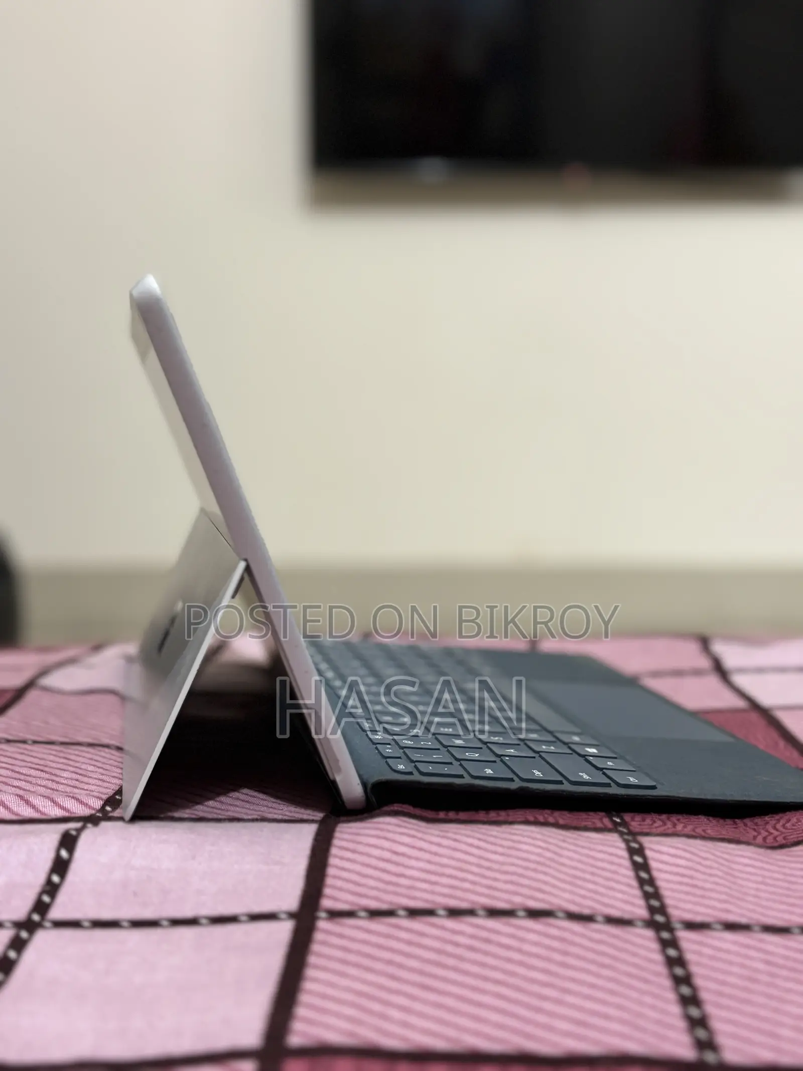 Laptop Microsoft Surface Go 4GB Intel Pentium SSD 128GB