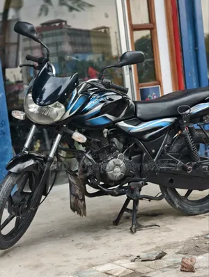 Bajaj Discover 100 2015 Black
