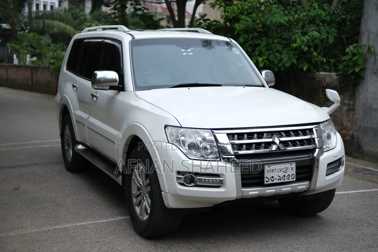 Mitsubishi Pajero 2014 White