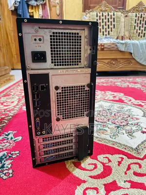 Desktop Computer Dell OptiPlex 3020 4GB Intel Core i3 HDD 500GB
