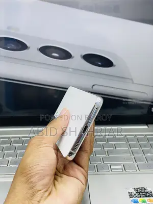 Samsung Galaxy S22 5G 256 GB White