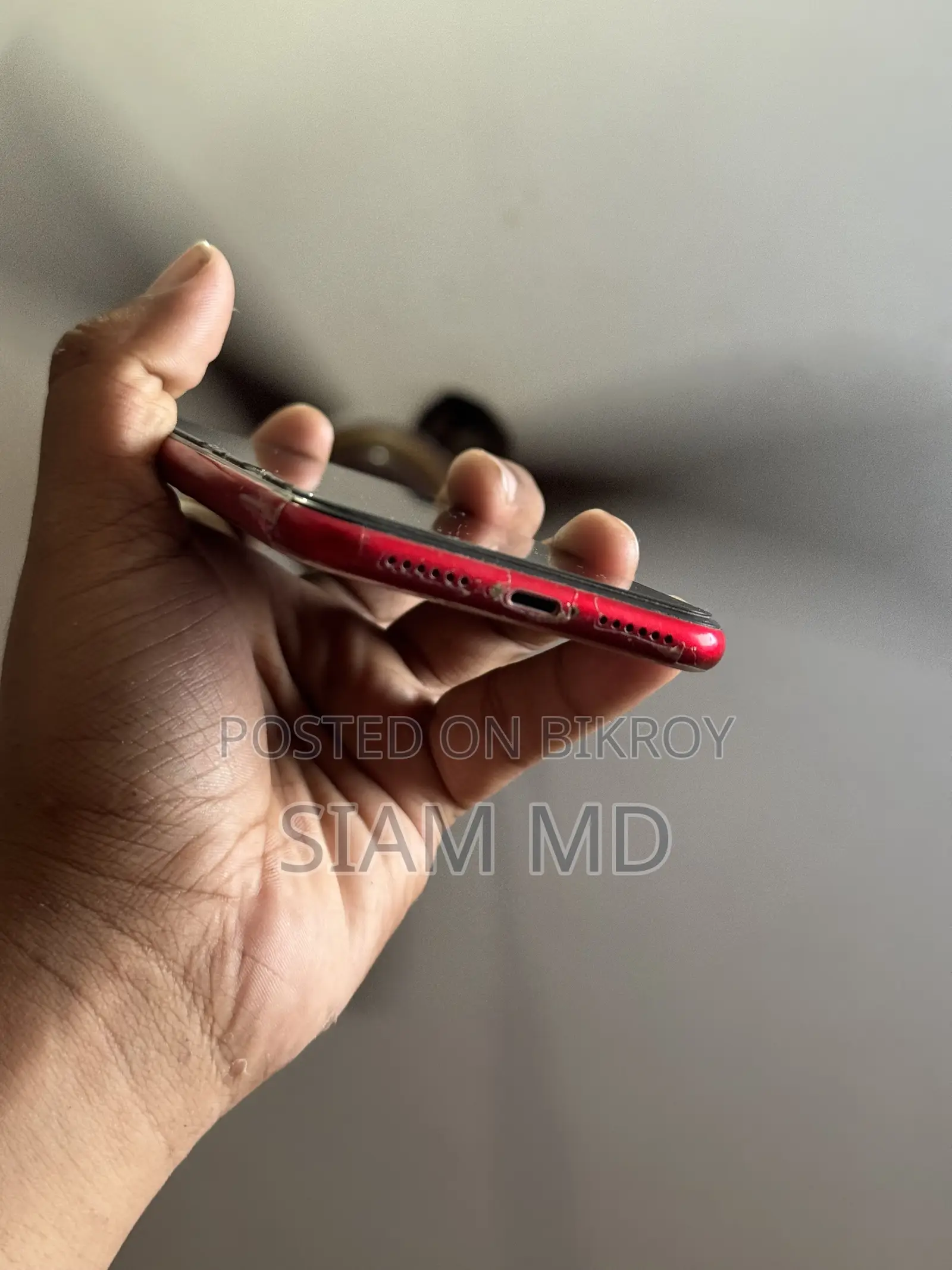 Apple iPhone XR 64 GB Red