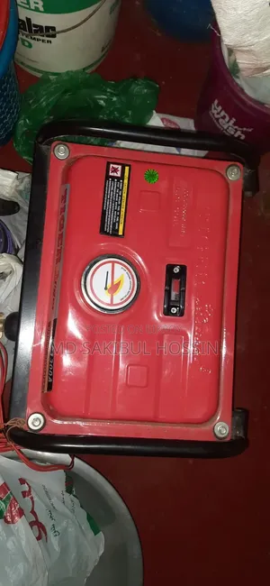 1000 W Generator Octane Engine