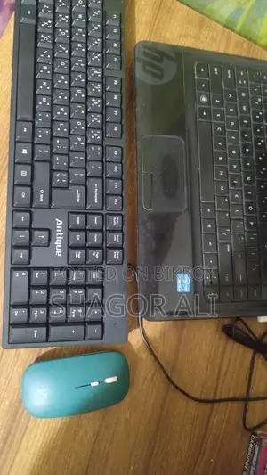 Laptop HP Compaq Presario 1000 4GB Intel Core i3 HDD 500GB