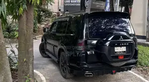 Mitsubishi Pajero 2006 Black