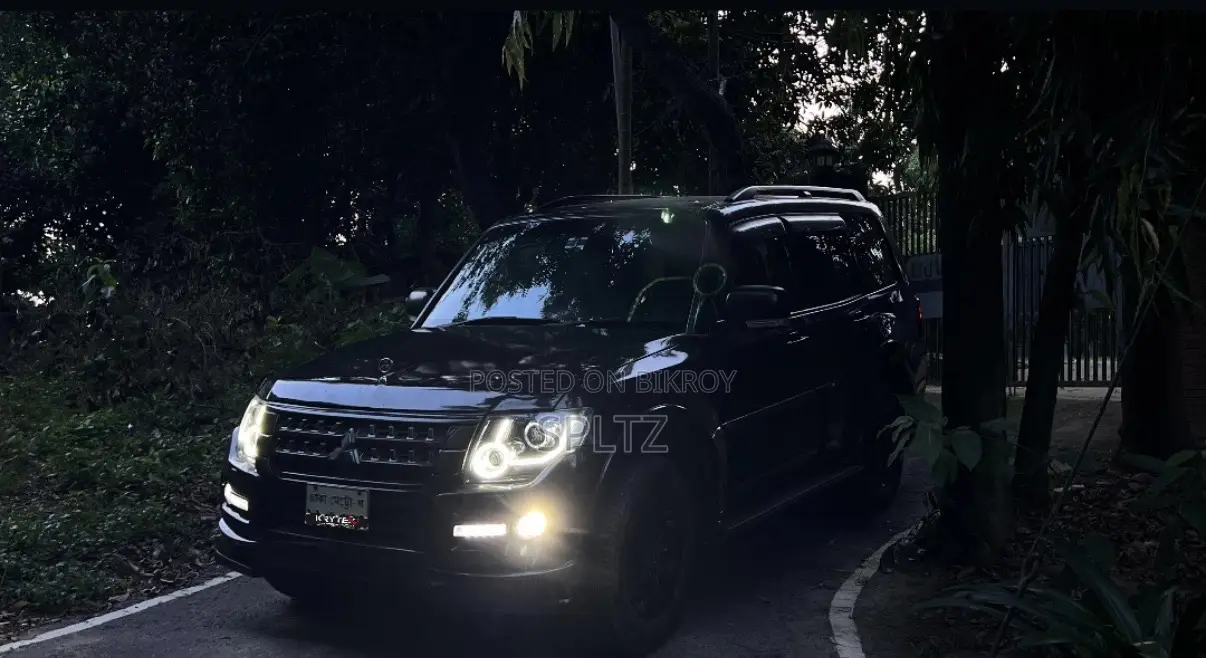 Mitsubishi Pajero 2006 Black