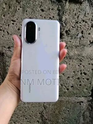 Huawei Nova Y70 128 GB Blue