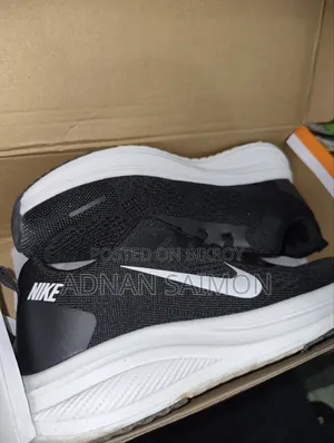 Nike Revolution 7 Shoes | New | 1:1 Premium | 1 Day Used | Size: 42