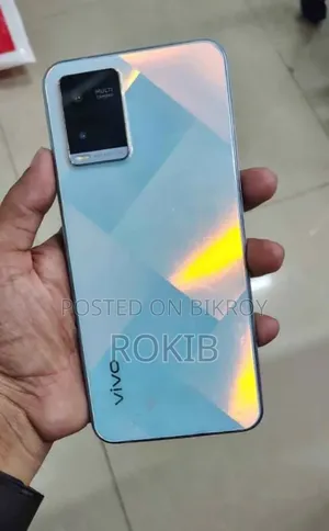 Vivo Y21 64 GB Blue