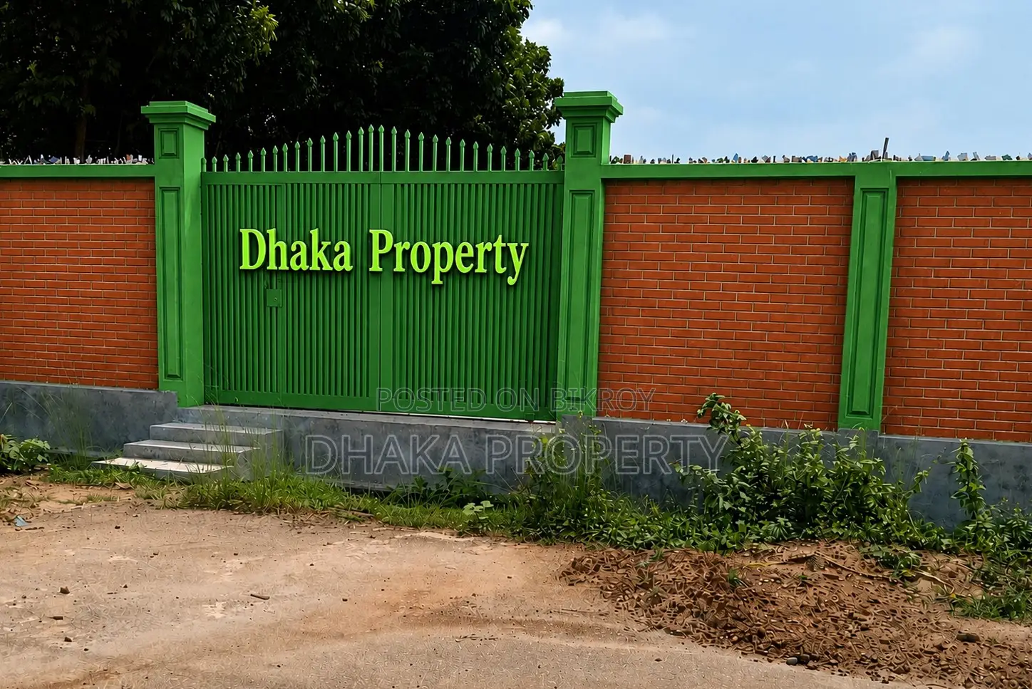60ft 3 Katha North Station South at Sector-15/G
