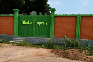 60ft 3 Katha North Station South at Sector-15/G