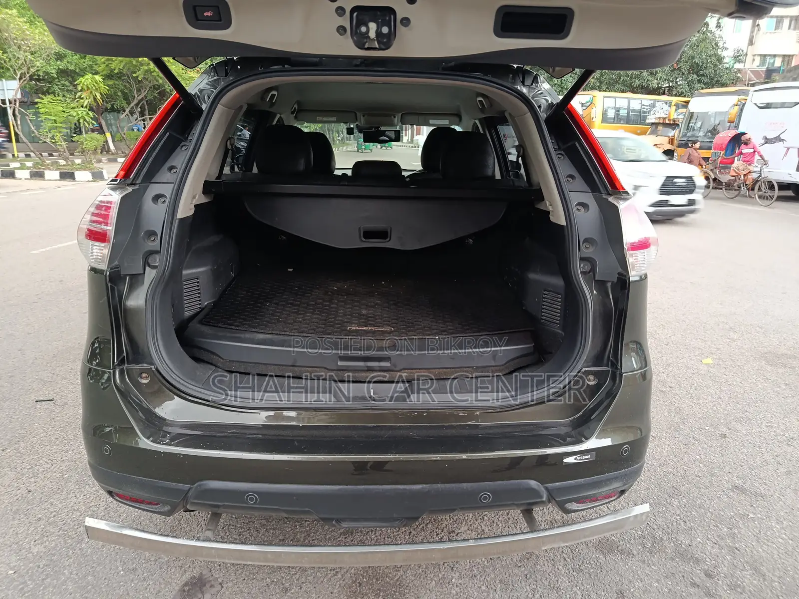 Nissan X-Trail 2.0 Hybrid FWD 2016 Black