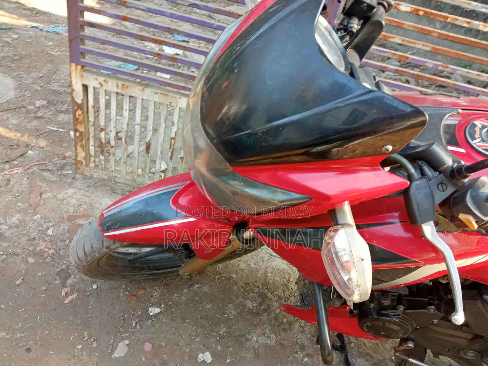 TVS Apache RTR 160 2V 2022 Red
