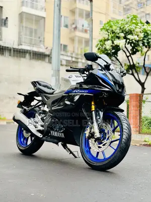 New Yamaha R1 2026 Silver