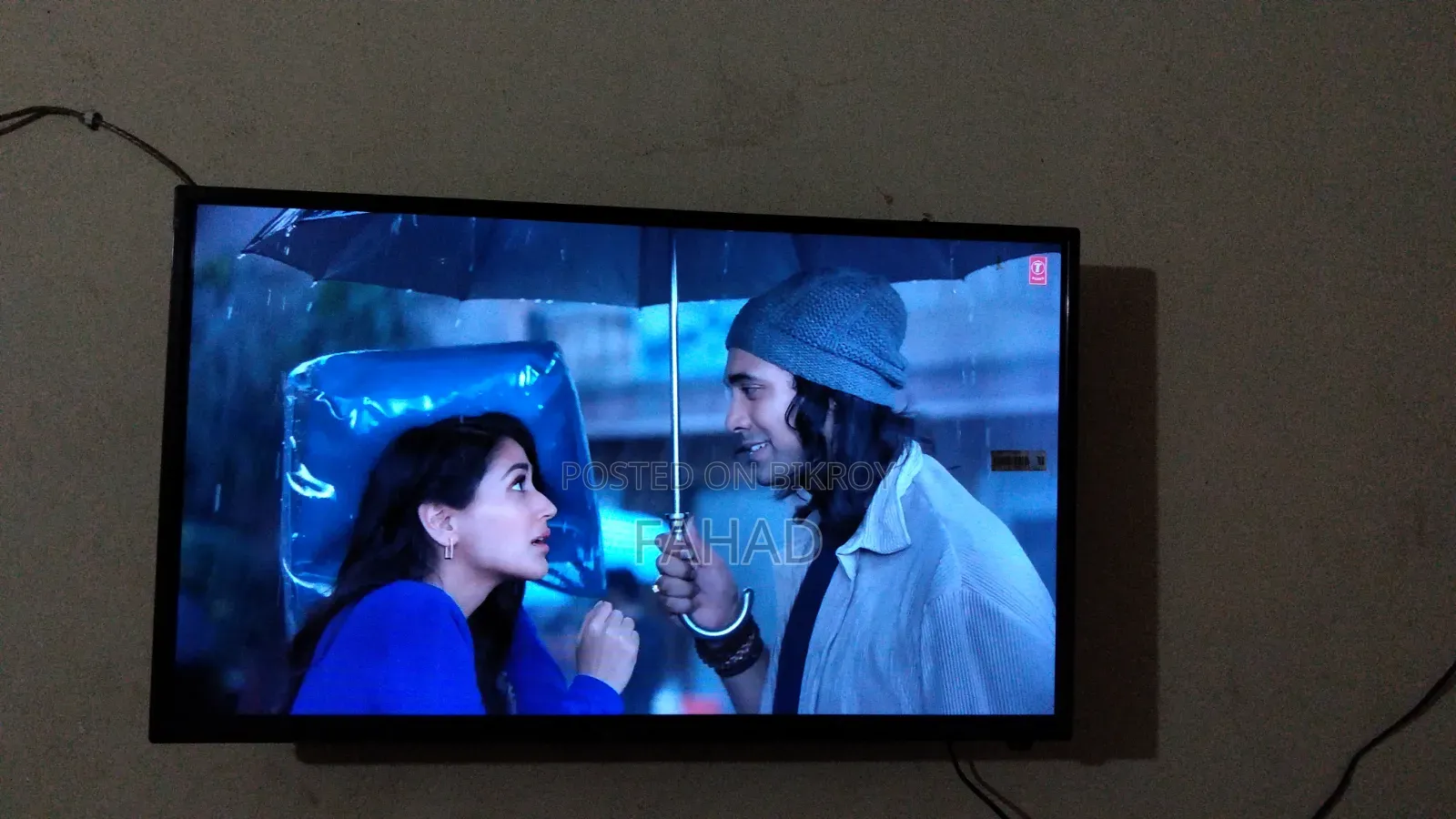 32" Felex Brand Smart TV
