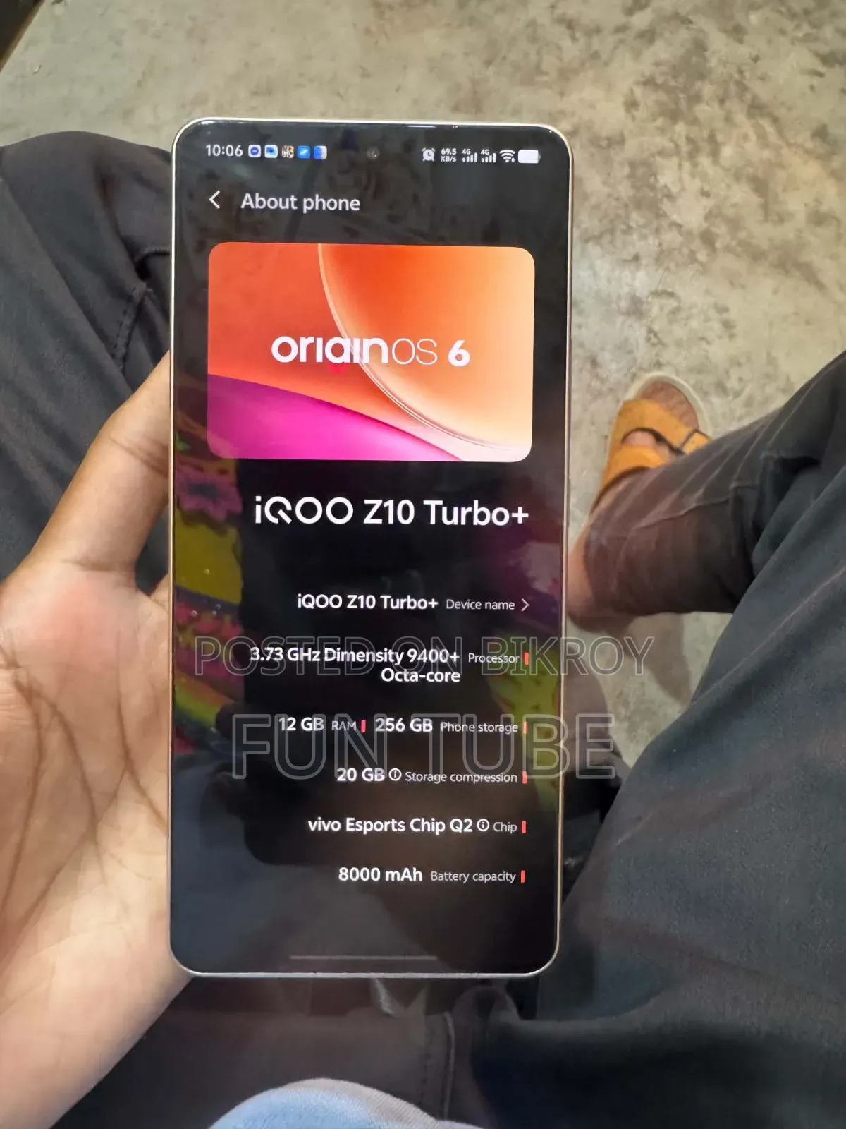 iQOO Z10 256 GB Gold