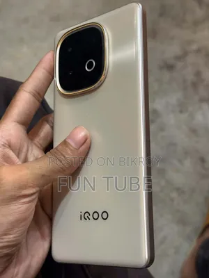 iQOO Z10 256 GB Gold