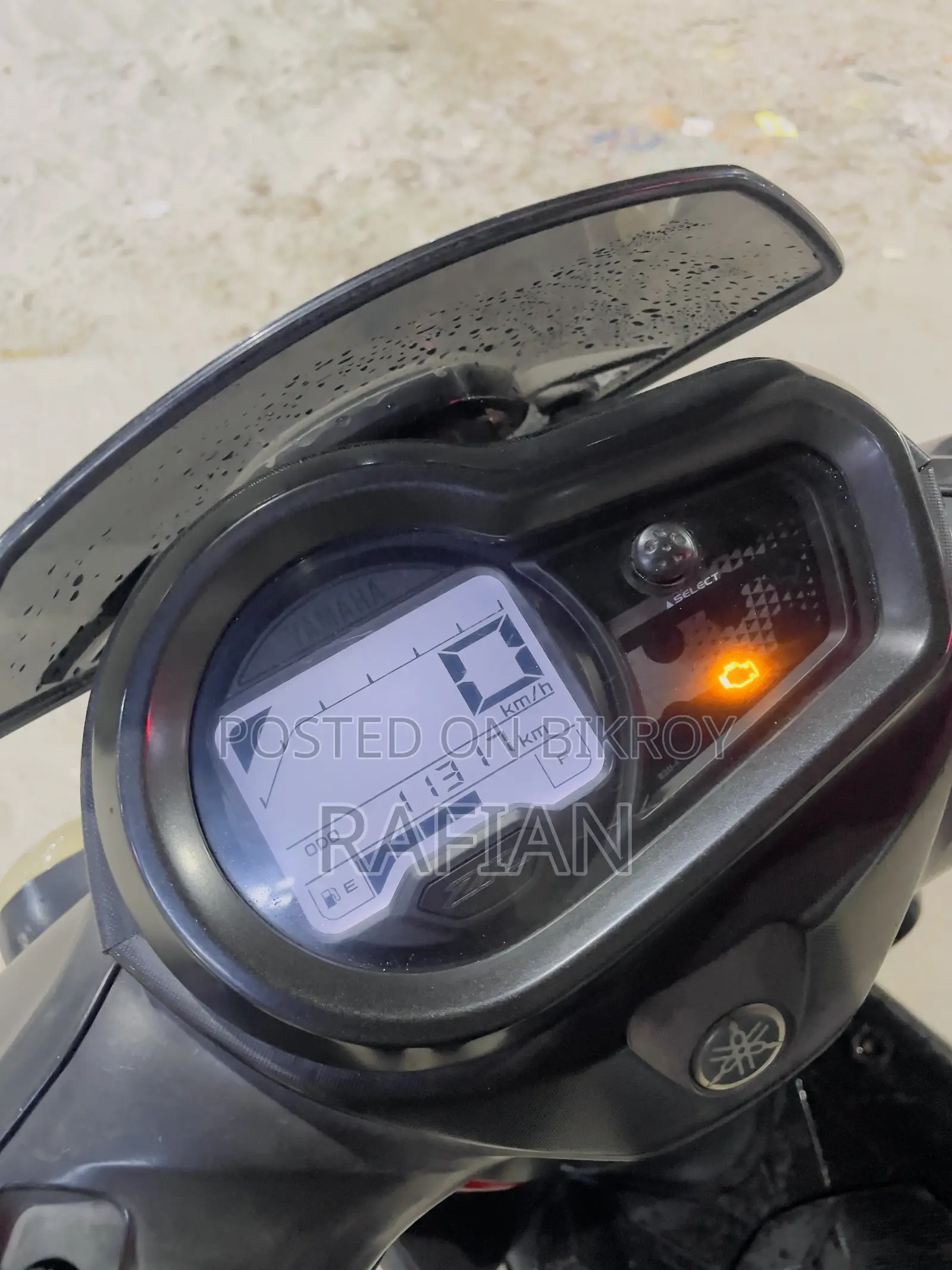 Yamaha 2022 Red