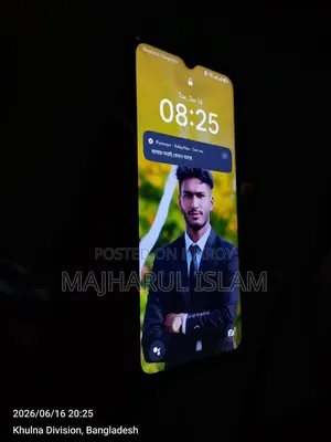 Oppo A18 128 GB Silver