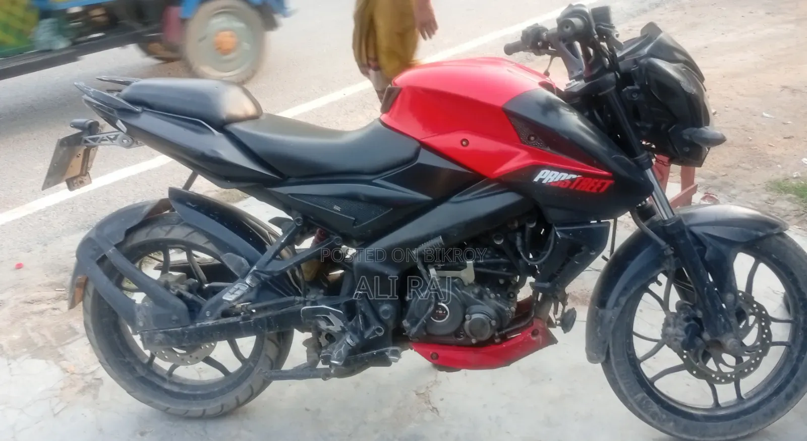 Bajaj Pulsar NS 160 2021 Red