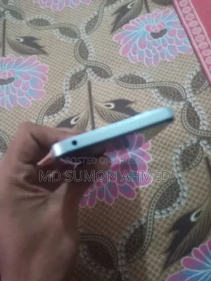 Realme 4 GB