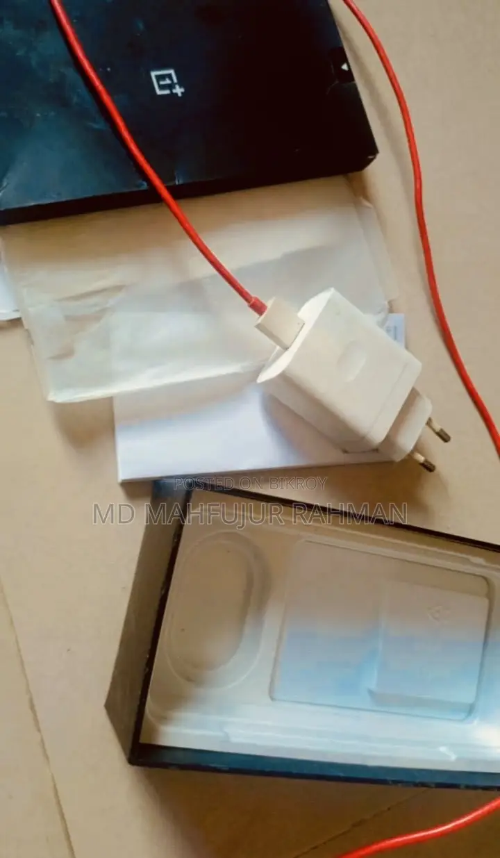ওয়ানপ্লাস ১২৮ জিবি ব্লু