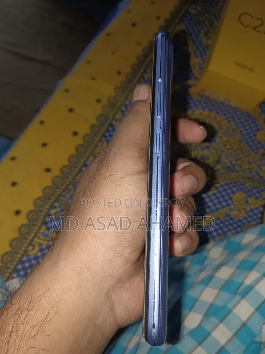 Realme Blue
