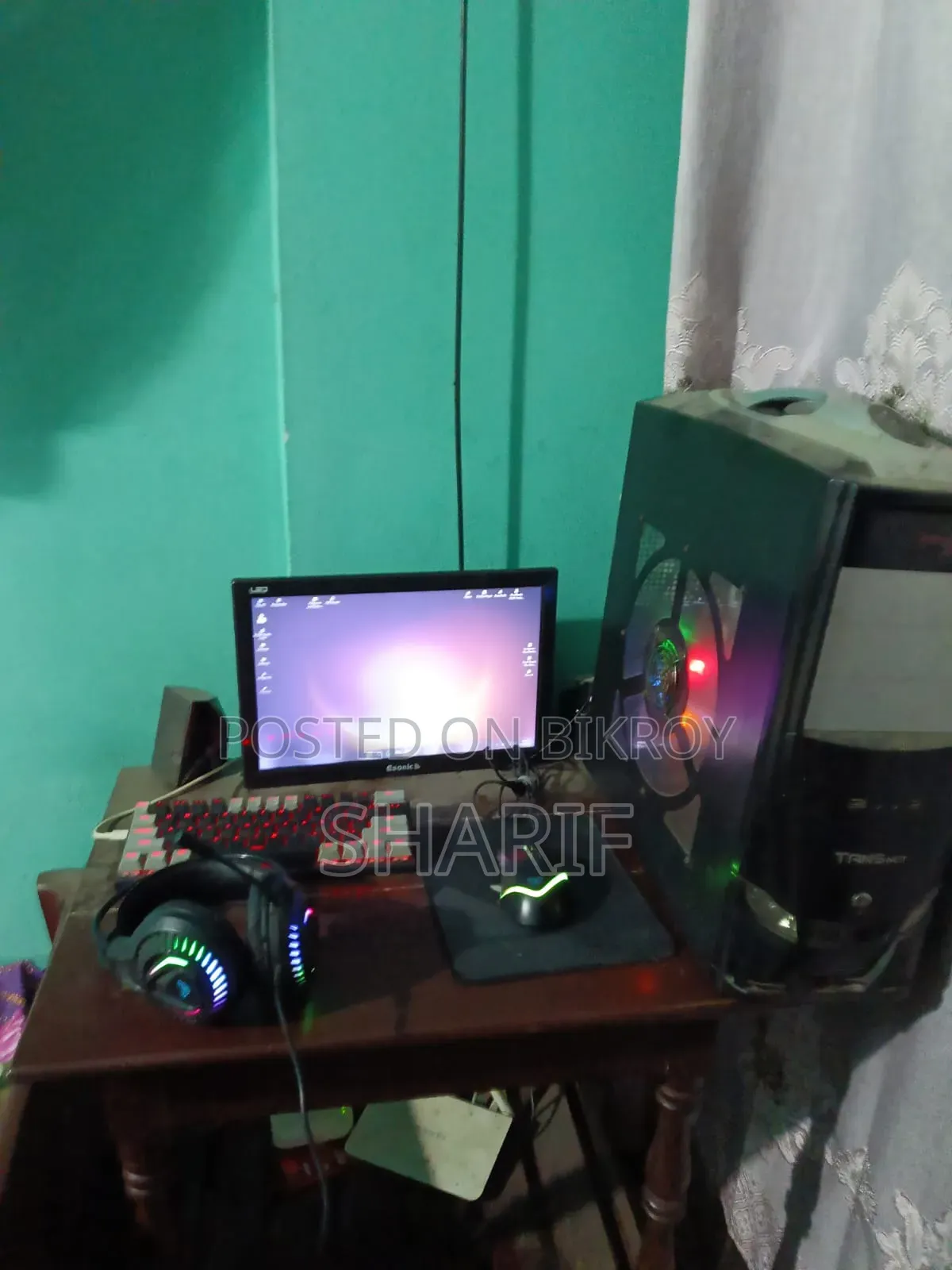 Desktop Computer 8GB AMD Ryzen 7 SSD 256GB