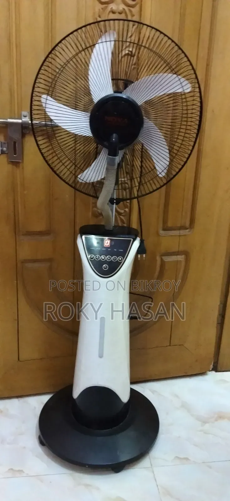 Nova Rechargeable Stand Fan