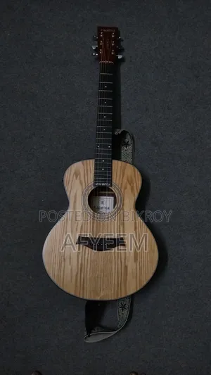 Kadence Acoustic Guitar