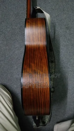 Kadence Acoustic Guitar