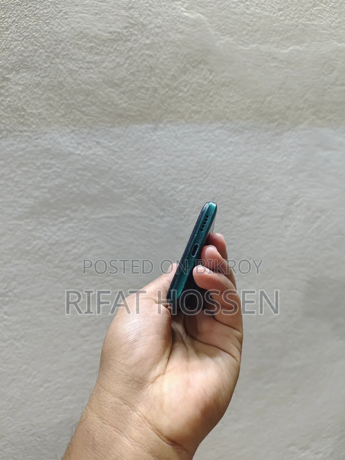 Walton 32 GB Green