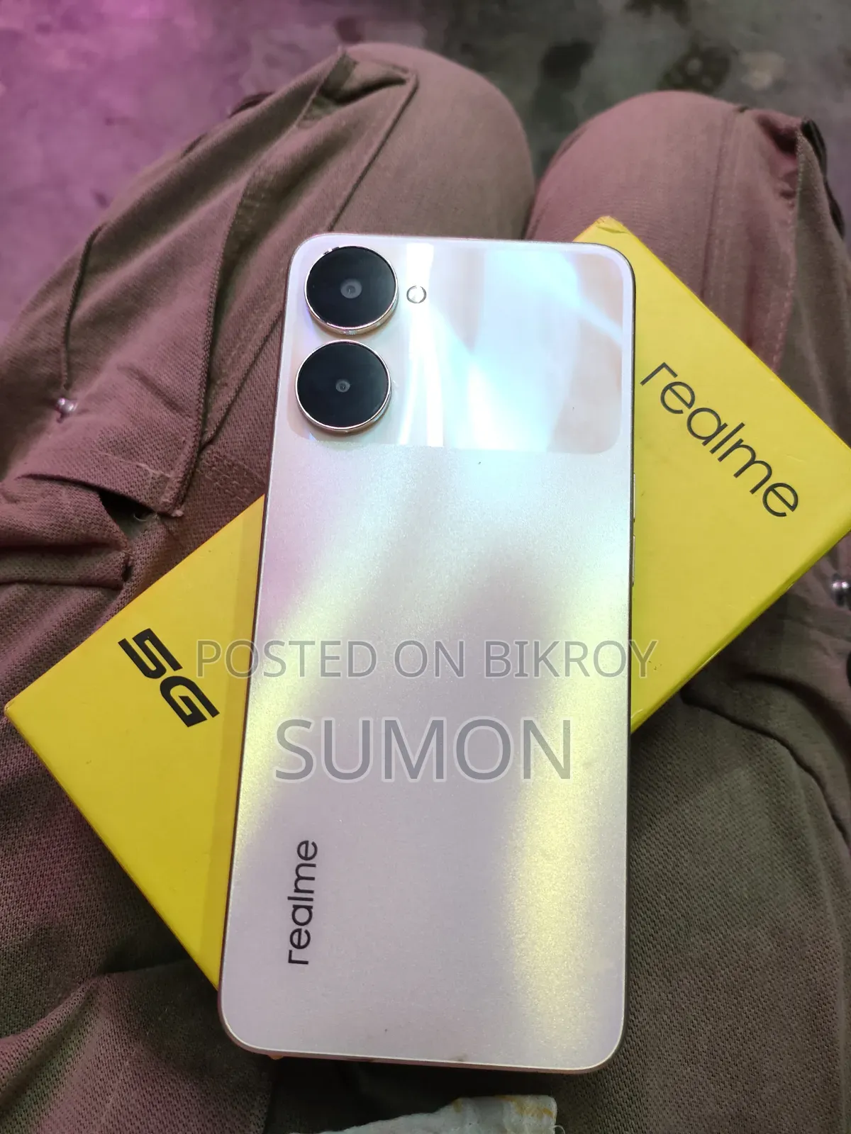 Realme 128 GB Gold