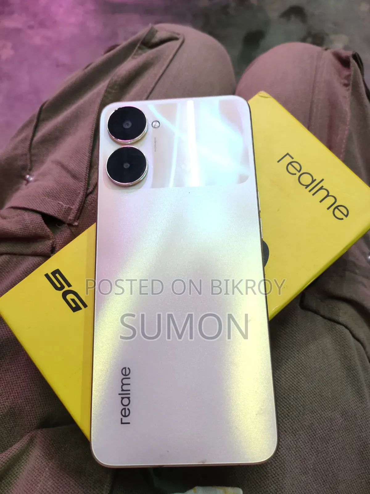 Realme 128 GB Gold