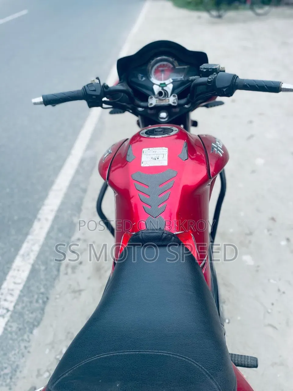 Hero Hunk 2016 Red