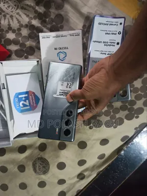 Tecno Camon 40 Pro 4G 256 GB Silver