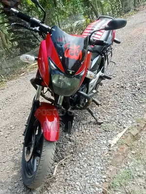 Bajaj Avenger 150 Street 2013 Red