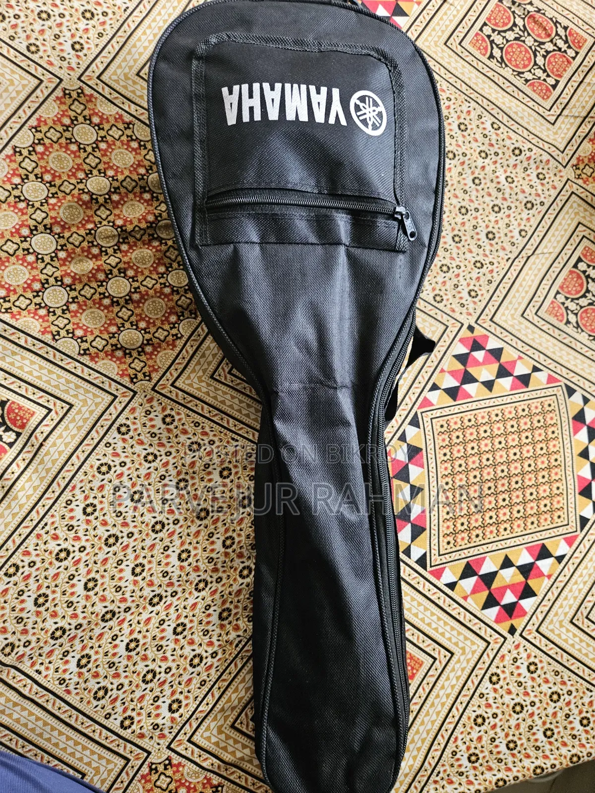 Emergency 26 Inch Ukulele for Sale ভালো কন্ডিশন, সাউন্ড একদম ক্লিয়ার