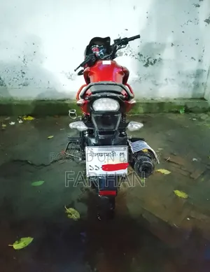 Hero Hunk 150 2017 Red