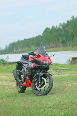 Suzuki GSX-R150 2022 Red