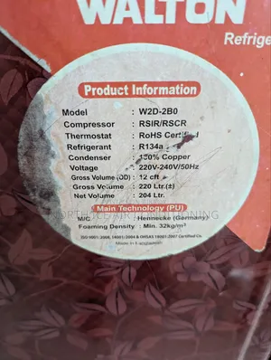 Walton Red Color Frost Freeze 12 CFT 204 Ltr.
