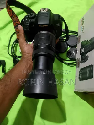 Canon 700d DSLR Camera With 55-250mm IS Zoom Lens