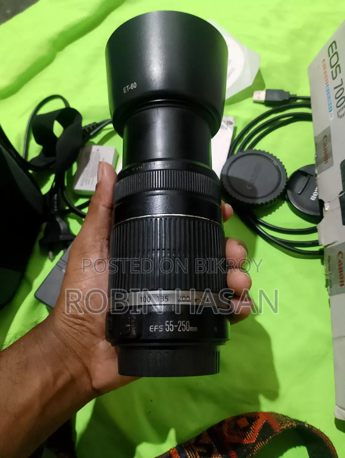 Canon 700d DSLR Camera With 55-250mm IS Zoom Lens