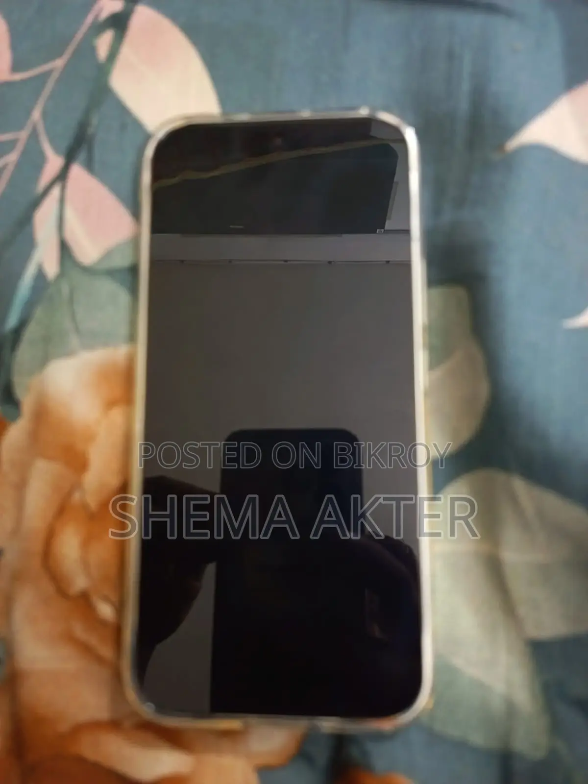 New Vivo V70 256 GB Gold