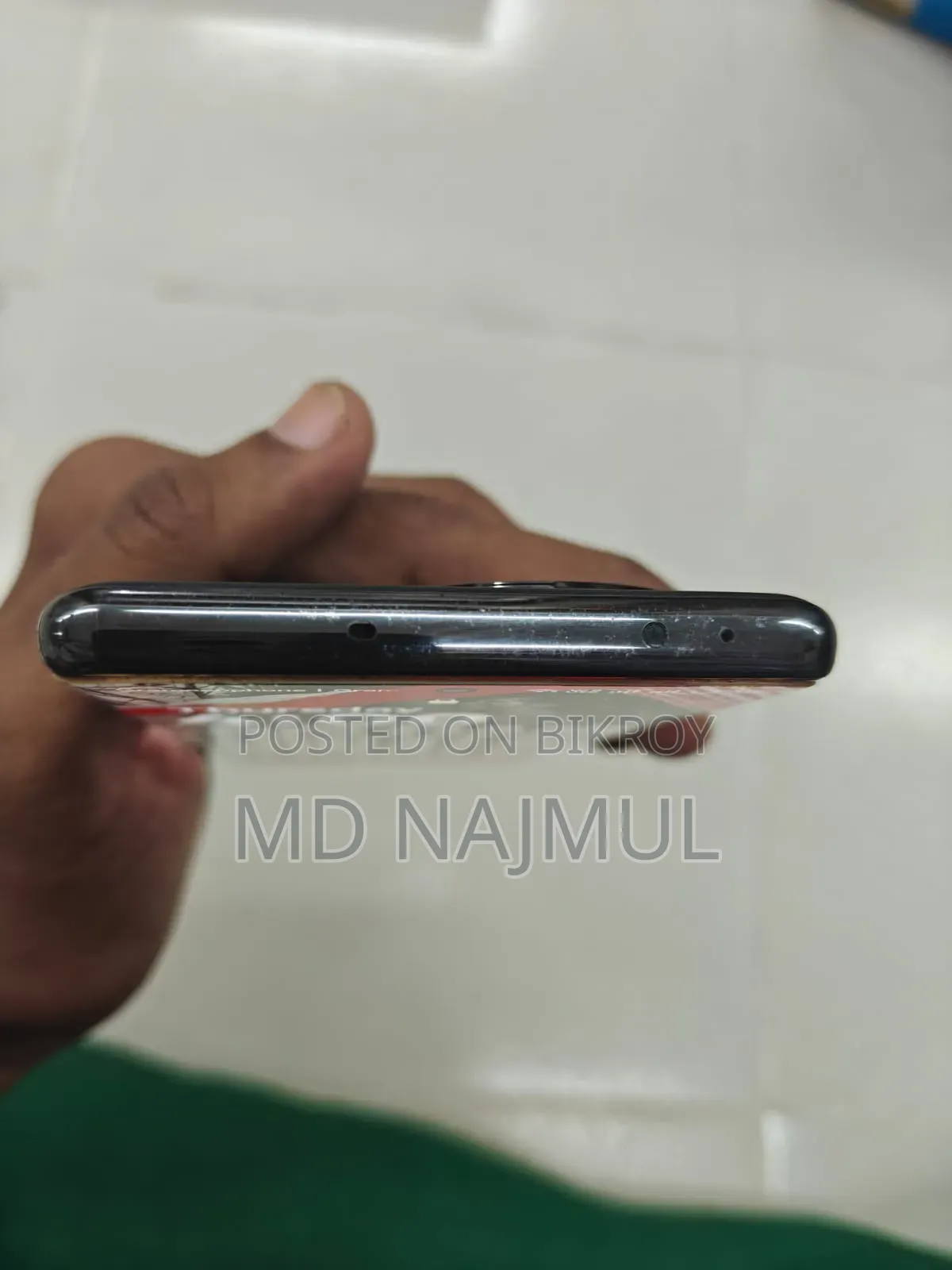 ওয়ানপ্লাস ১১আর ১২৮ জিবি ব্ল্যাক