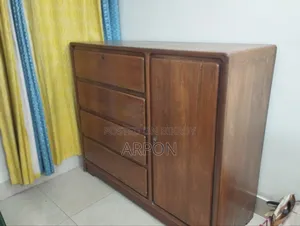 Wardrobe (Shegun)