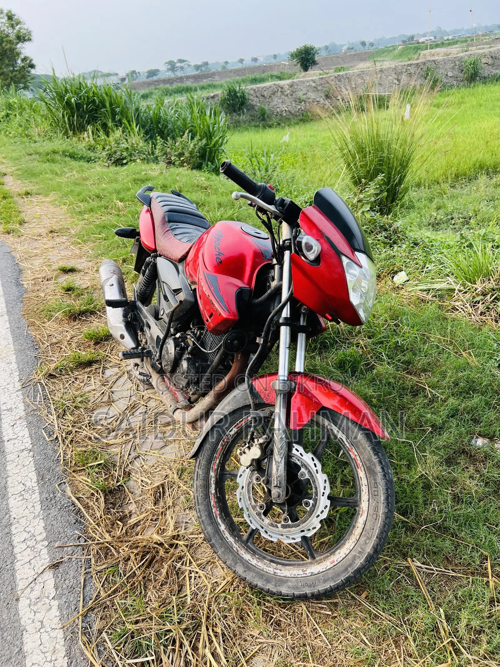 TVS Apache RTR 160 2v Refresh X-Connect 2010 Red