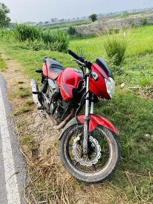 TVS Apache RTR 160 2v Refresh X-Connect 2010 Red