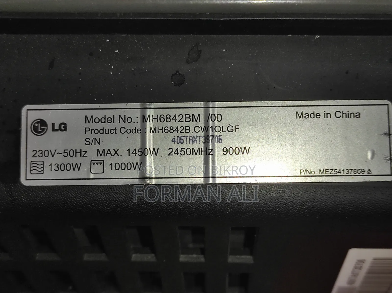 Microwave Oven With Grill, 900w Power Output, Auto Defrost