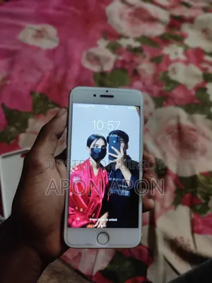 Apple iPhone 8 64 GB Gold
